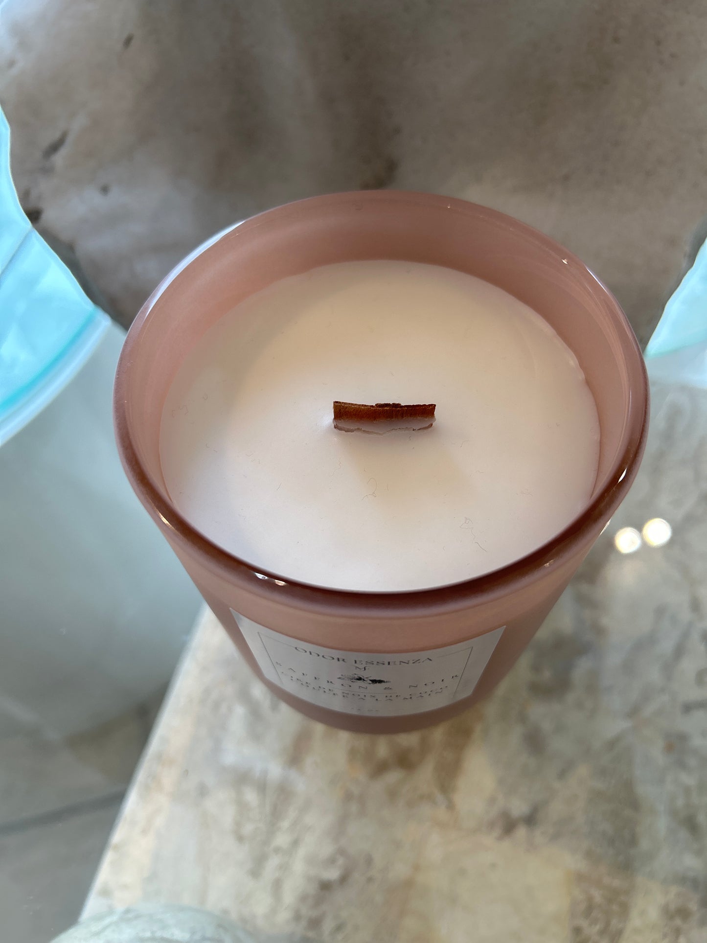 BOUGIES parfumée artisanale 13 oz Saffron Noire